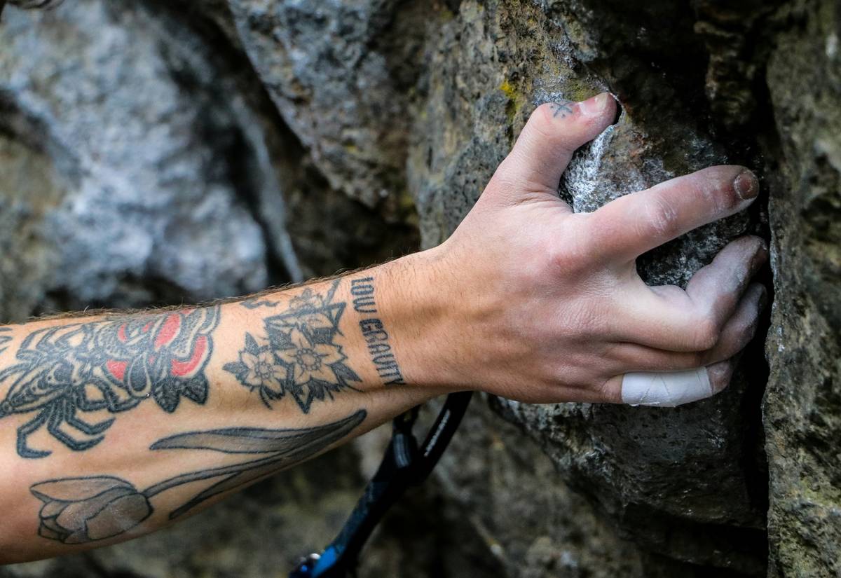 Hand Health Monitoring Tools for Climbers: Why Your Gloves Aren’t Enough