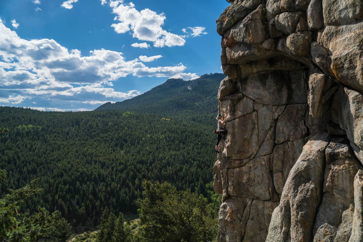 Ergonomic Padding Design: 7 Proven Tips to Avoid Painful Climbing Mistakes